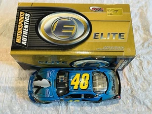 JIMMIE JOHNSON SEAWORLD 1 Of 10 LUCKY PLATINUM ELITE 1/24 NASCAR CAR!!!!! - Picture 1 of 4