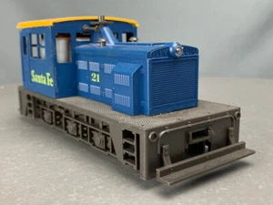 O Scale Atlas 2-Rail WDT Switcher Locomotive Santa Fe #21 LZ O1181 - Picture 1 of 14