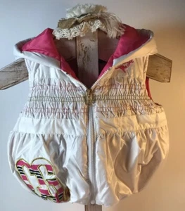 Coogi Baby Puffy Puffer Vest 6 9 Months White Pink CG LOVE Hood Zip - Picture 1 of 8