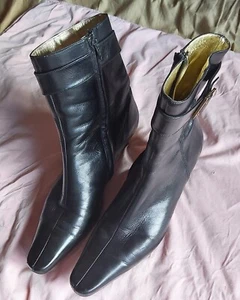 Charles Jourdan Womens Black Boots. Size 10M. Slightly worn. Please see pictures - Picture 1 of 12