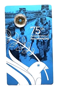 2022 $2 Peacekeeper “C” Mintmarked Carded Coloured Coin on Card - Foto 1 di 5