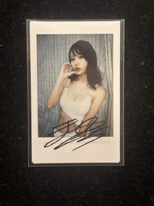 Mayuki Ito Instax Cheki Autogramm Japanese Idol - Bild 1 von 1