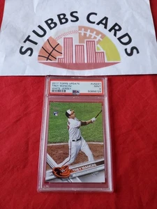 Aggiornamento Topps 2017 (maglia bianca) #US227 Trey Mancini RC - PSA 9 - Foto 1 di 2