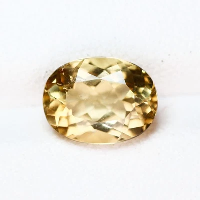 1.73 Ct Fantastic Perfect Oval 9.1 x 6.7 MM Yellow Brazil Natural Yellolw Beryl - Image 1 of 4