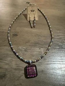 18” Handmade Necklace Earrings Pressed Glass Pendant Multicolor Beads New NWOT - Foto 1 di 4