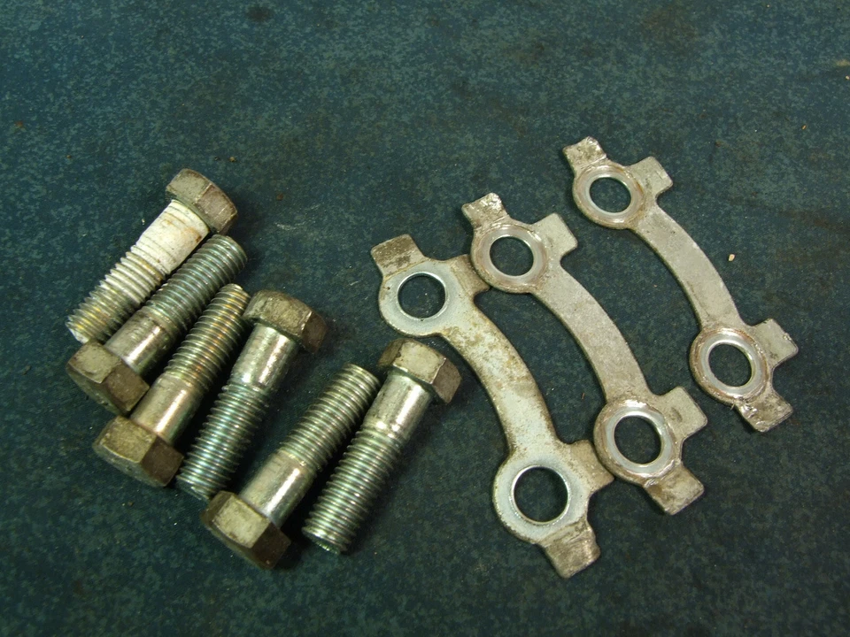 Pernos de rotor de freno delantero 1982 Suzuki GS750E GS750 Foto 1 de 1