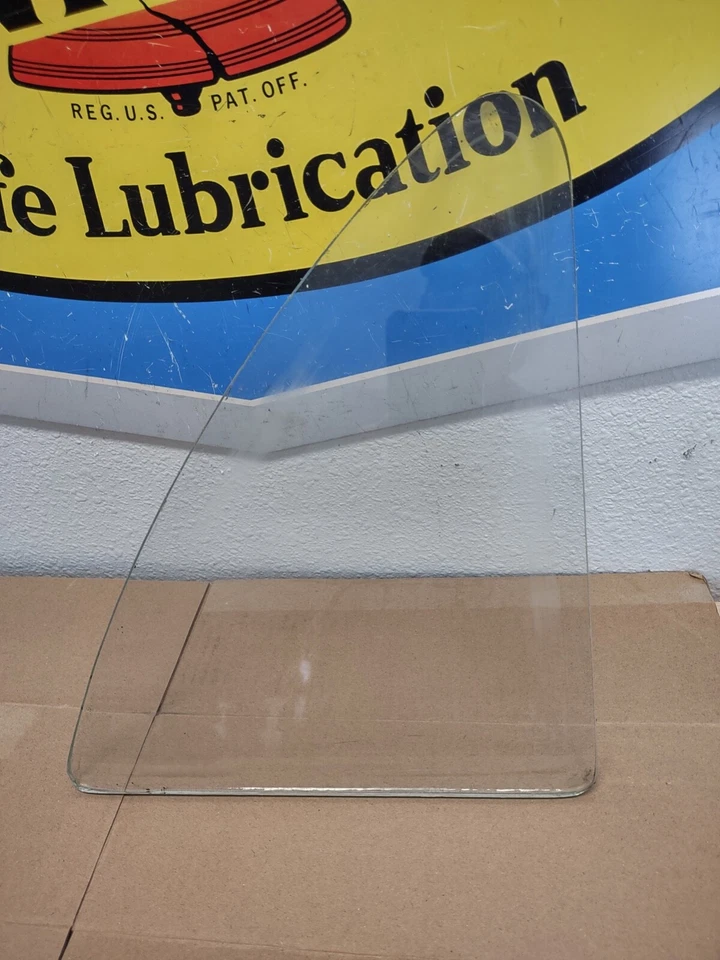 Chevy 1955 1956 1957 cuarto panel ventana de vidrio 150 210 4 puertas Belair OEM bonito Foto 1 de 2