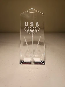 USA OLYMPIC Crystal Clear Glass Etched Paperweight - Picture 1 of 5