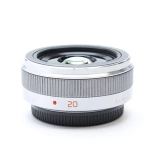 Panasonic LUMIX G 20mm F/1.7 II ASPH. Silver #336 - Picture 1 of 12