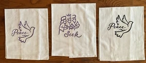 machine embroidered Christmas bathroom or kitchen towels Each Sold Separately - Picture 1 of 1