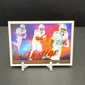 De'Von Achane 2025 Panini Luminance #3 Vestige Orange SP 19/100 Dolphins BS5 - Imagen 1 de 2