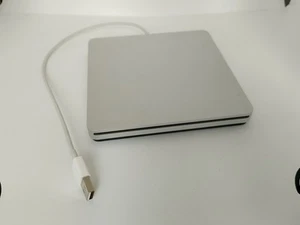 Original Apple A1379 USB SuperDrive Lettore CD Unita DVD Esterna Non Testata - Afbeelding 1 van 15