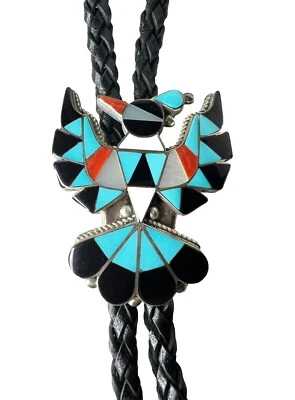 Corbata Zuni Nativo Americano Thunderbird Bird Bolo Turquesa MOP Coral Onyx Incrustación DG Foto 1 de 4
