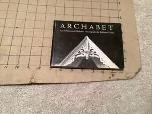 Erzabet, Postkartenbuch: Ein architektonisches Alphabet von Balthazar Korab (1992 - Bild 1 von 7