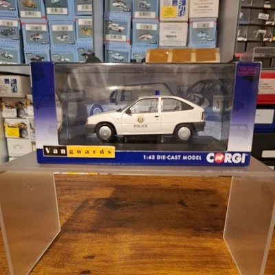 Vanguards 1/43 Scale VA13201 - Vauxhall Astra Mk2 Merit Central Scotland Police - Image 1 of 4