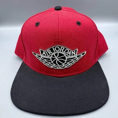 Gorra Air Jordan Wings para hombre roja negra bordada Jumpman gorra trasera a presión Foto 1 de 4