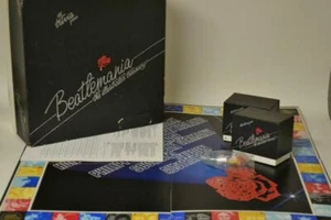 BEATLEMANIA ~ THE ILLUSTRATED TREASURY ~ TRIVIA GAME - Picture 1 of 3