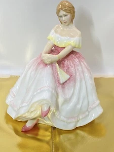 Royal Doulton Porzellan Figur "Marie" HN 3357 - 5" groß Vintage 1991 selten - Bild 1 von 6
