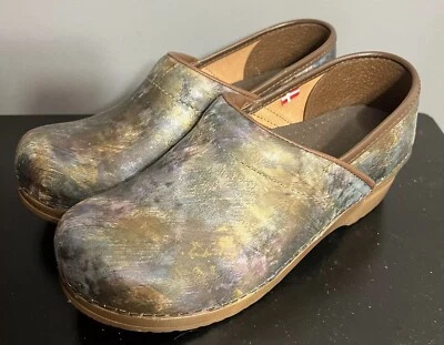 Sanita Clogs Women’s sz 37 US 6 Brown w/ multicolor brushed look Slip On shoes - Imagem 1 de 4