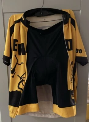 Conjunto de ciclismo Lin TM ~ Jersey mediano, pantalones cortos acolchados/jersey con cremallera completa amarillo/negro Foto 1 de 4