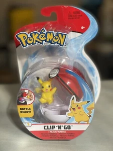 Pokemon Clip N Go Pikachu POKE BALL Figure Battle Ready New Free Shipping - Picture 1 of 2