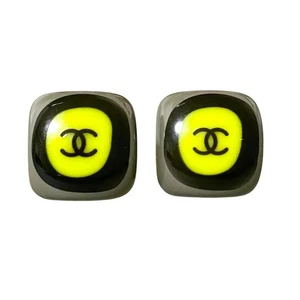 CHANEL CC Logos Black Green Gray Square Stud Earrings Gold Tone 03P Auth #1216 - Picture 1 of 5