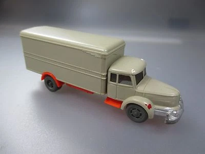 Wiking: Camion Krupp Titan Con Parte Inferiore Arancione (Schub34) - Immagine 1 di 4