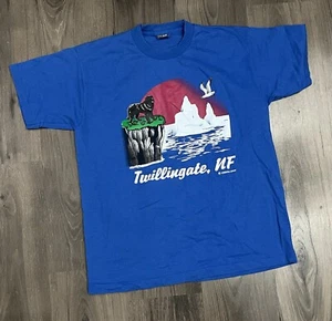 Vtg T Shirt Twillingate Newfoundland Graphic Tee Single Stitch Labrador Large - Picture 1 of 6