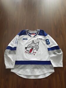OHL SUDBURY WOLVES GAME WORN USED WHITE JERSEY #18 ROBINSON PHOTO MATCHED 