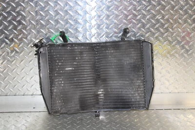 Yamaha YZF R1 2004 motor radiador motor refrigeración 5vy-12461-00-00 Foto 1 de 4