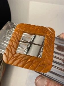 Vintage Cellulite Bakelite Buckle Swirling Amber Large - Picture 1 of 10