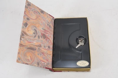 P97H93- Stahlbuch Safe Versteck als Buch Treasure Islands mit Schlüssel - Bild 1 von 4