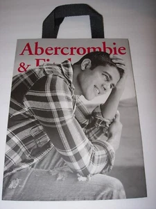 BOLSO DE REGALO DE COMPRAS ABERCROMBIE & FITCH BRUCE WEBER DE COLECCIÓN RARO HOMBRE GAY 9X12 - Imagen 1 de 3