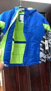 Kids Boys Winter Jacket With Hood New With Tags - Picture 1 of 4