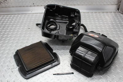 Suzuki SV1000S 2004 caja de aire caja de filtro de admisión de aire 13700-16G02 Foto 1 de 4