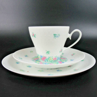 Exzellente Erhaltung! 1x  ROSENTHAL "ROMANZE bunt "  3-tlg. Kaffeegedeck - 7x da - Bild 1 von 4