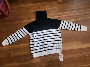 Suéter Kirundo Cuello Alto Rayas Blanco y Negro Talla Grande Nuevo con Etiquetas - Imagen 1 de 5