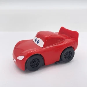 Disney Pixar Cars Lightning McQueen coche de juguete rojo 3 pulgadas adorno de pastel - Imagen 1 de 7