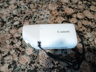 Canon PowerShot ZOOM Telescope Type Camera 12 Megapixel 128 Gb Micro Sd - Image 1 of 4