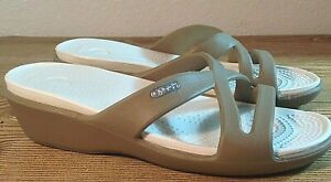 CROCS Patricia II Women's Low Wedge Slide Sandal Tan Sandal Size 7