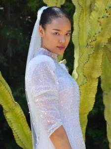 Lucy De Castenou Couture Wedding Gown, Beaded, Brand New! Size 8 - Picture 1 of 4