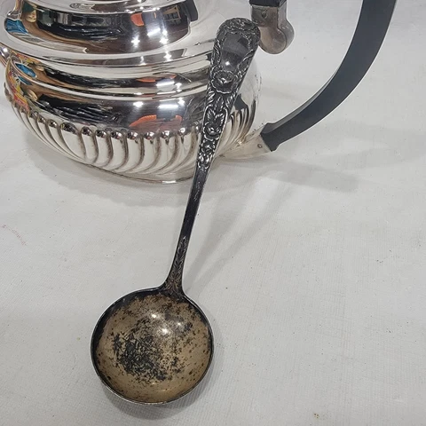 S Kirk Son Sterling Silver Floral Repousse Rose Soup Gravy Sauce Ladle 7" Scrap Cover