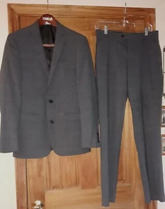 Bar III Slim Fit 36R Dark Gray Slight Large Check Wool Blend Suit - Picture 1 of 9