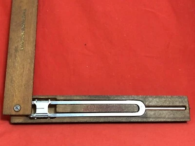 VINTAGE STROBOSCOPE 125 HERTZ ENGLAND RAGG WITH ITS WOODEN CASE - Image 1 of 4