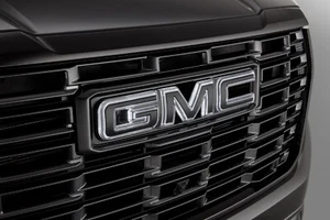 2025 GMC Yukon / XL Illuminated Black GMC Grille Emblem Package 85086308 OE GM - Picture 1 of 2