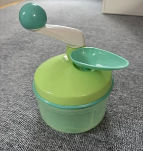 Tupperware  Quick Chef  Grün  1,3L Zerkleinerer Rühren  Mixen - Bild 1 von 4