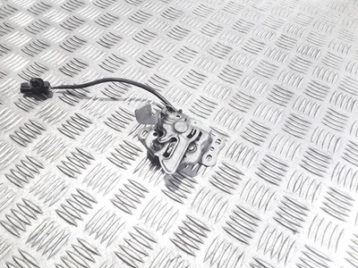 Suzuki SX4 S-Cross 2015 capó bloqueo bloqueo captura TRA62899 Foto 1 de 3