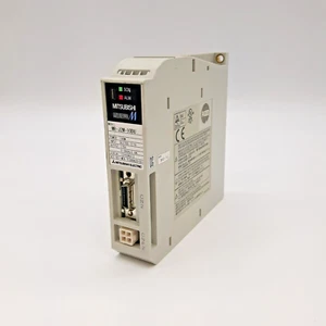 Mitsubishi MR-J2M-10DU Servo Drive - Picture 1 of 4