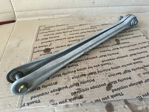 04 BMW R1150RT Final Drive Torsion Torque Arm Mount OEM R1150RS R1150RTP -14 - Picture 1 of 4