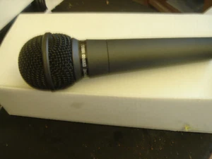EXCEL DYNAMIC UNI DIRECTIONAL MICROPHONE-- EXM100-- PLUS CORD included - Picture 1 of 17